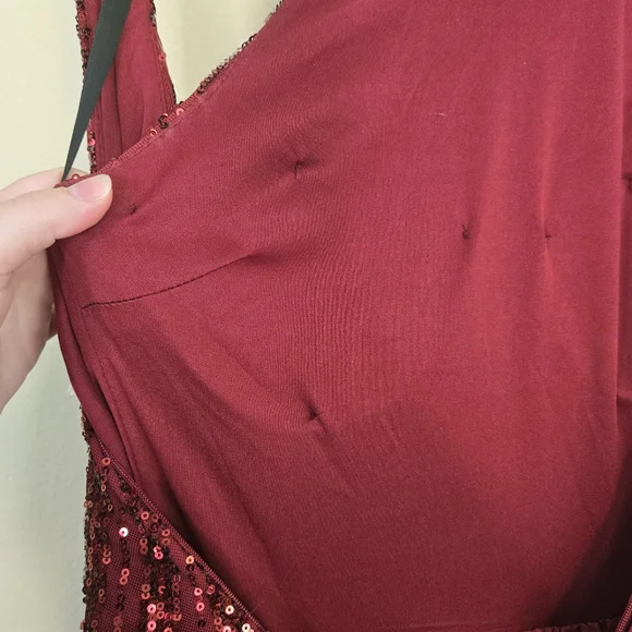 B. Darlin Women's Red Satin Sequin Halter Top Side Slit Maxi Dress Gown Sz 3/4 - Picture 7 of 16